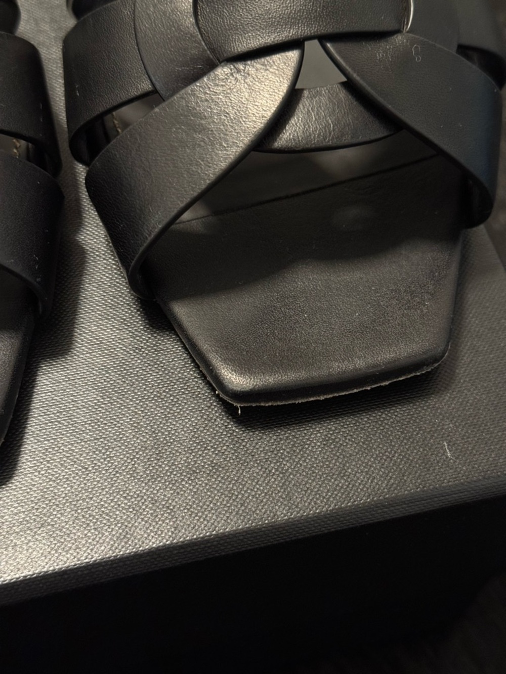SAINT LAURENT Tribute Sandals - Picture 2 of 7